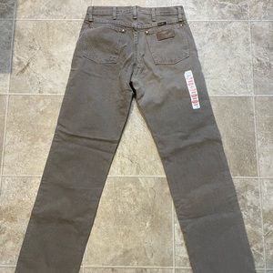 Brand New Never Worn! Cowboy Cut. Super durable pair just didn’t fit me.